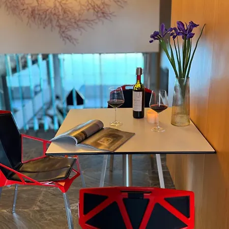 Apartament Coral Rojo